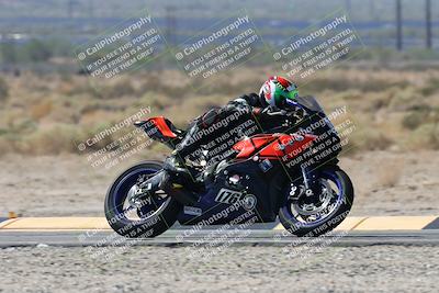 media/Oct-02-2025-Racers Edge (Thu) [[2c91cb6ab3]]/3-B Group/Session 2-Turn 14 (11am)/